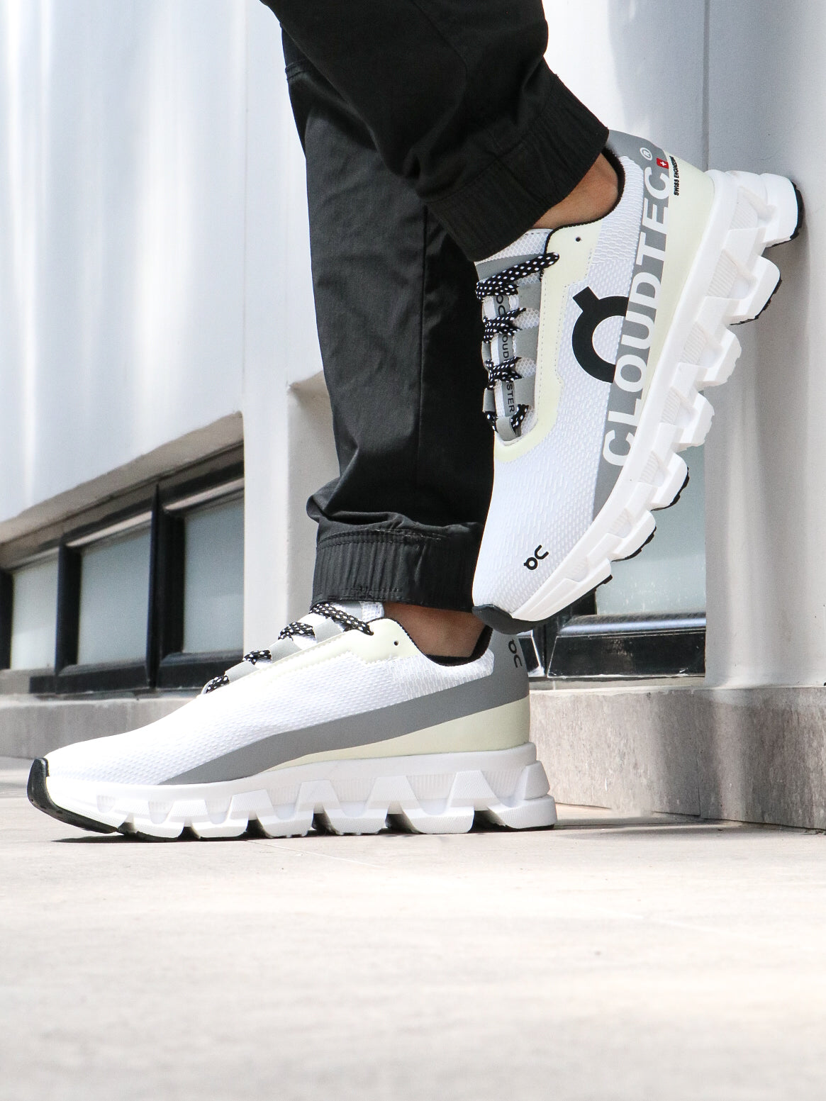 Tenis Deportivos OnCloud